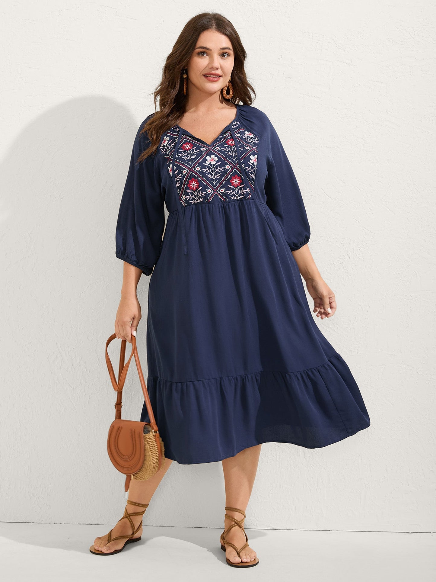 Floral Embroidery Pockets Midi Dress