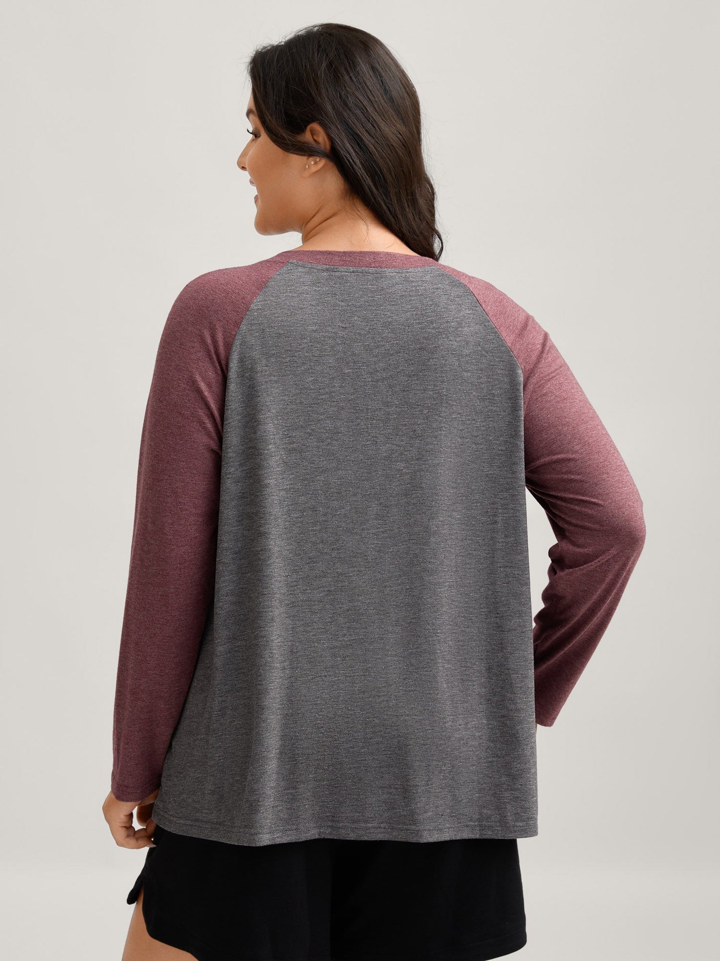 Color Contrast Raglan Sleeve Lounge Top