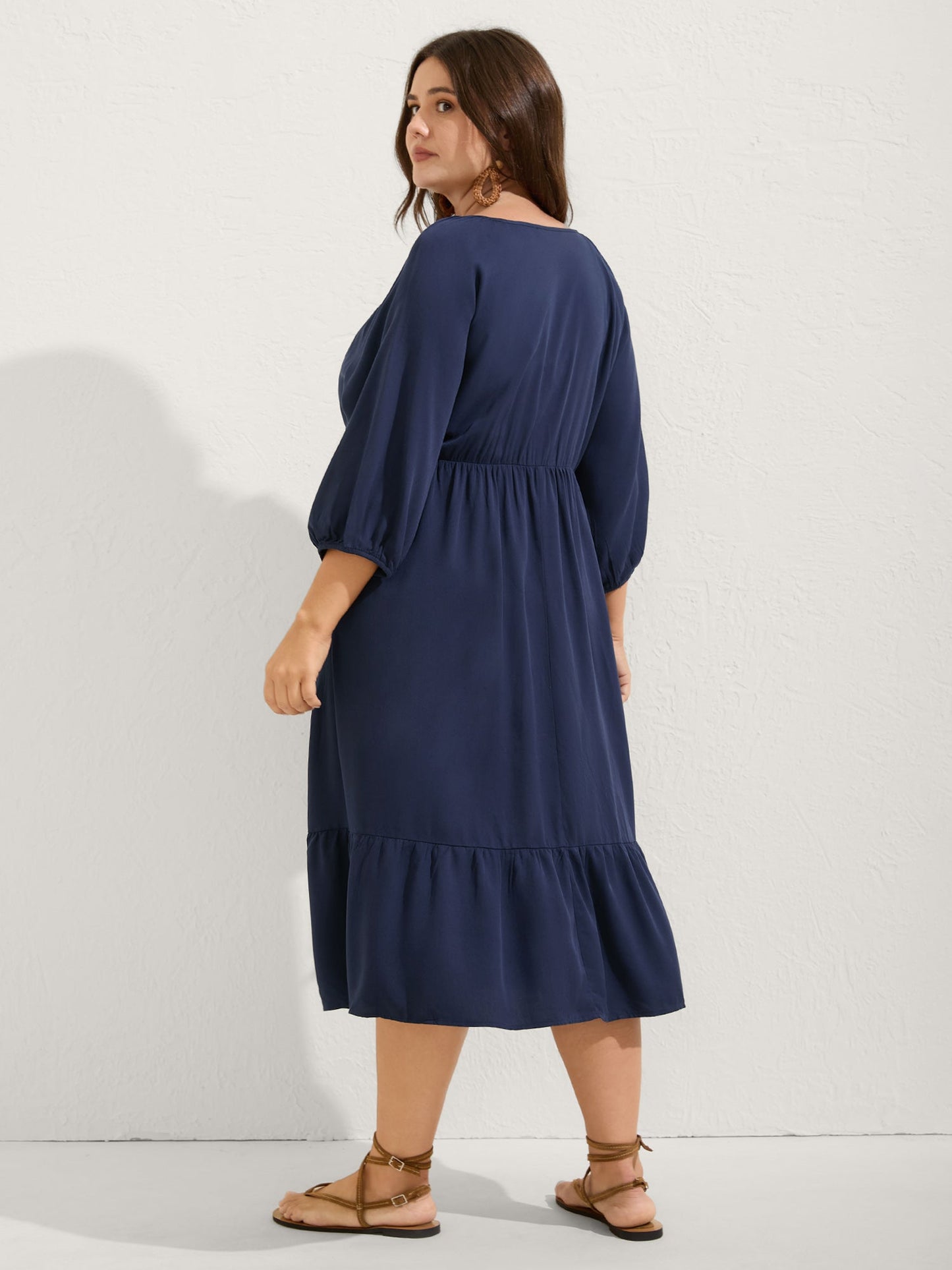 Floral Embroidery Pockets Midi Dress