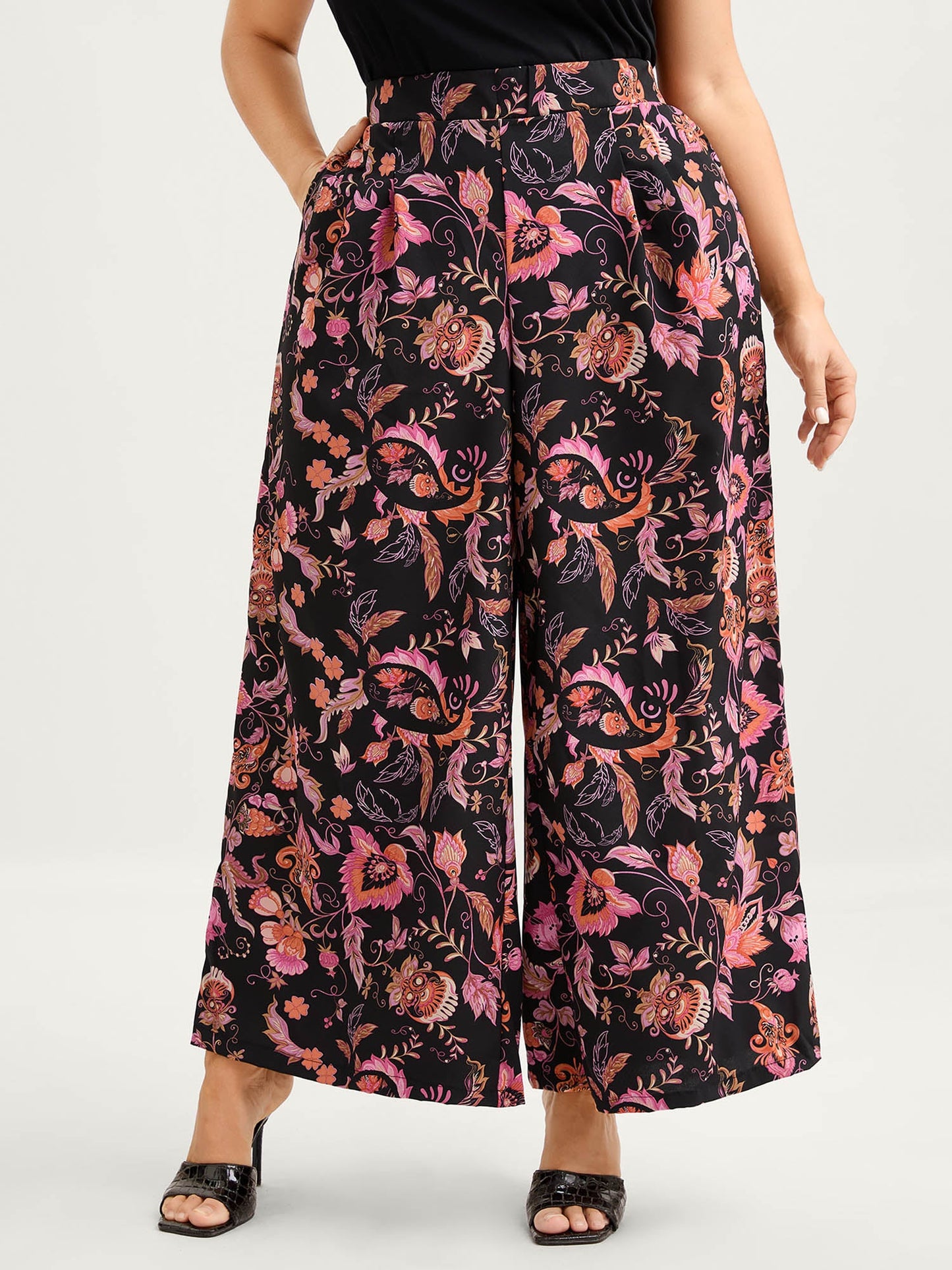 Paisley Print Wide-Leg Pants