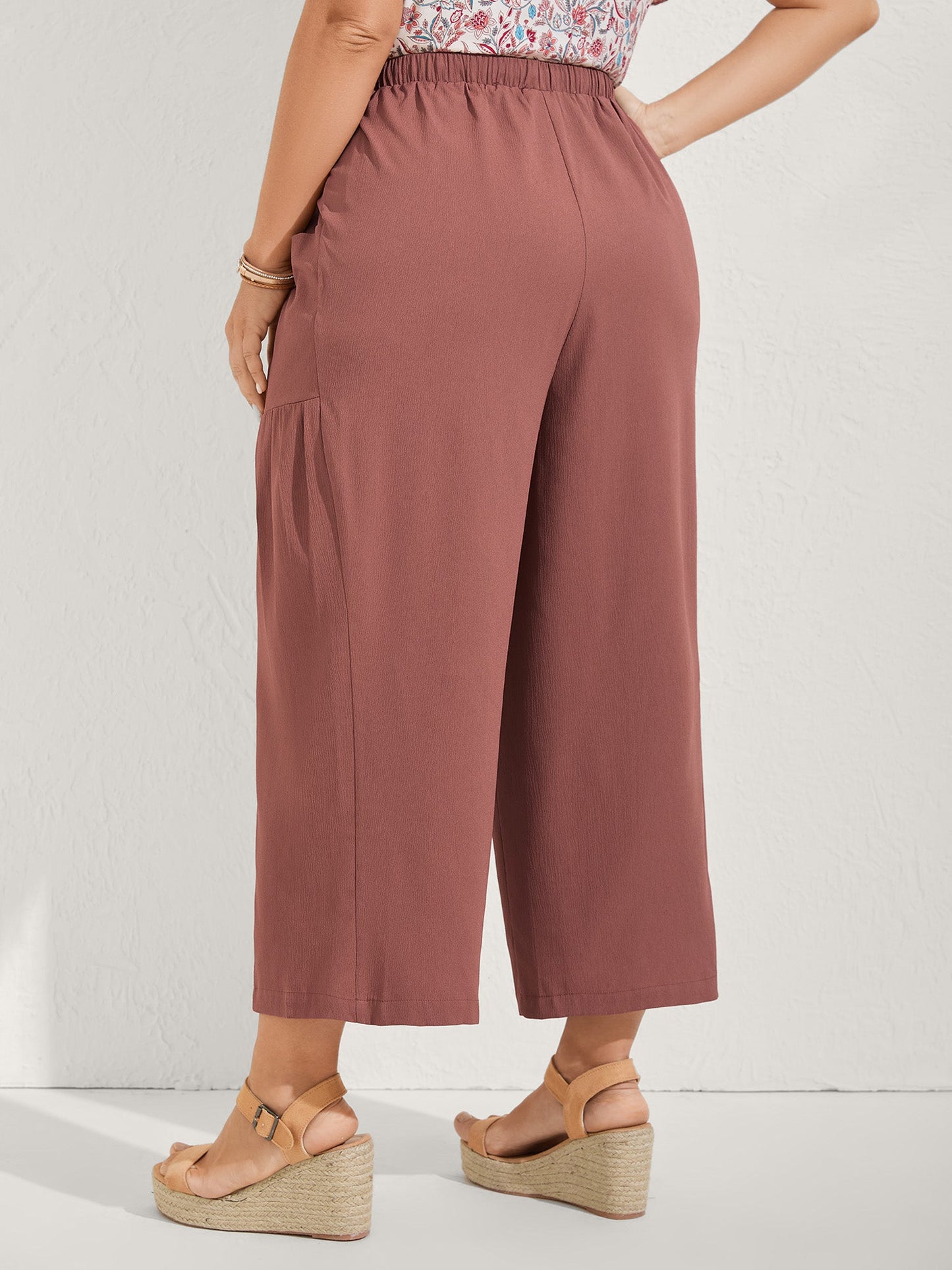 Stretchy Pockets Waist-Tie Straight Pants