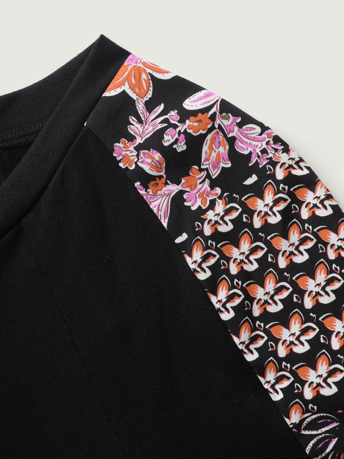 Floral Patchwork Sleeve Solid Sweatshirt