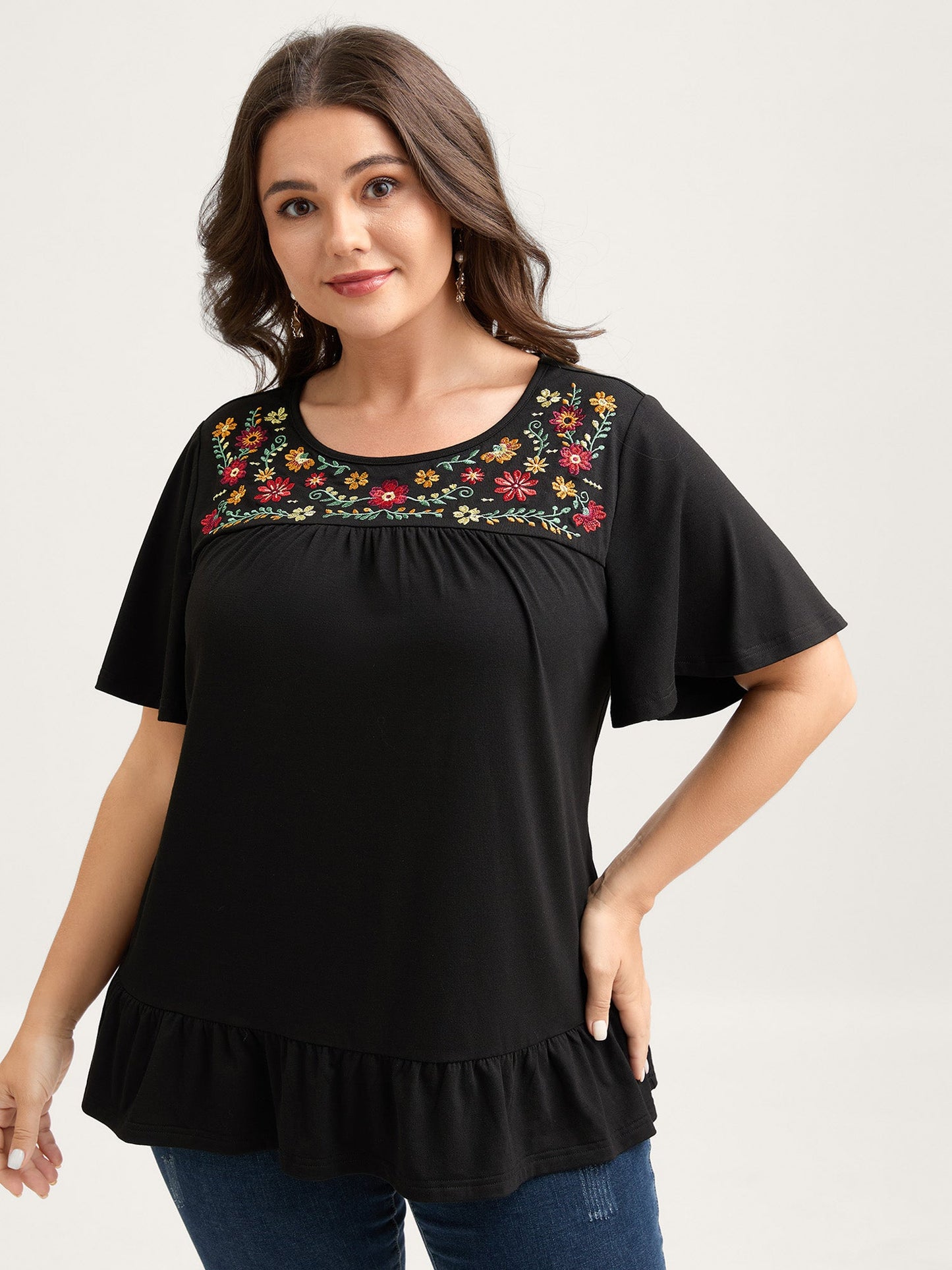 Stretchy Floral Embroidery Ruffled Hem Top