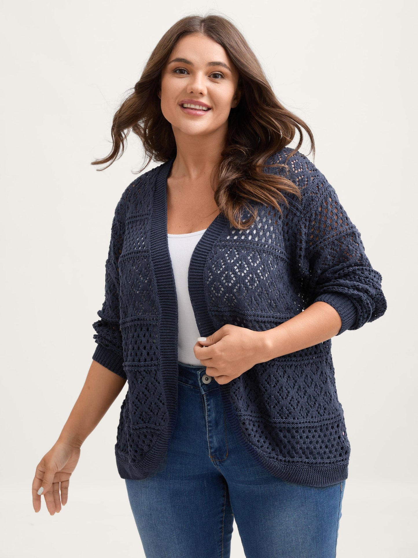 Textured Cut-Out Arc Hem Lightweight Cardigan