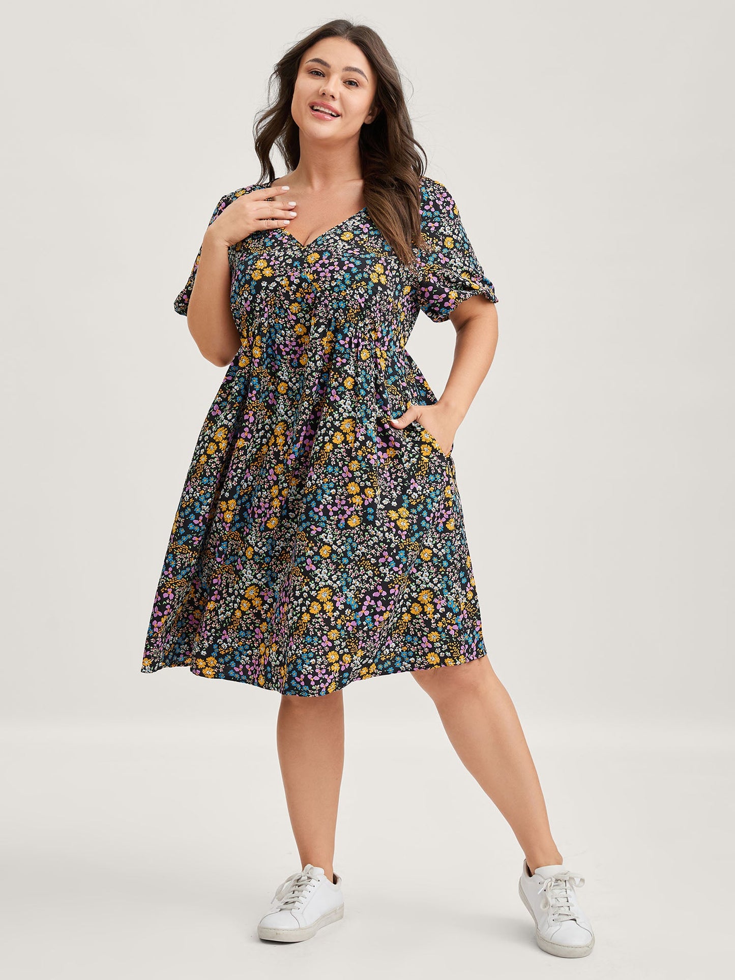 Floral Print Deep V-Neck Midi Dress
