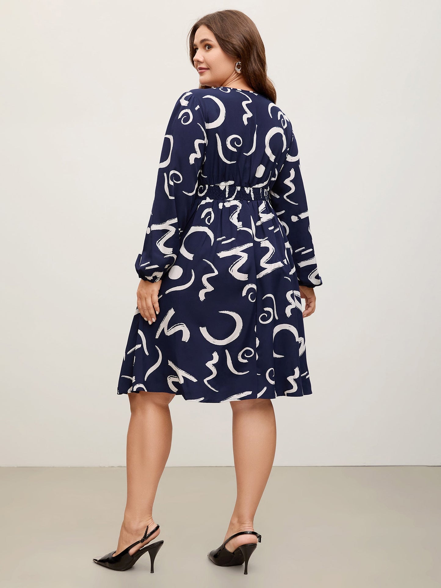 Scribble Print Pleated Cinched Waist Midi Dress