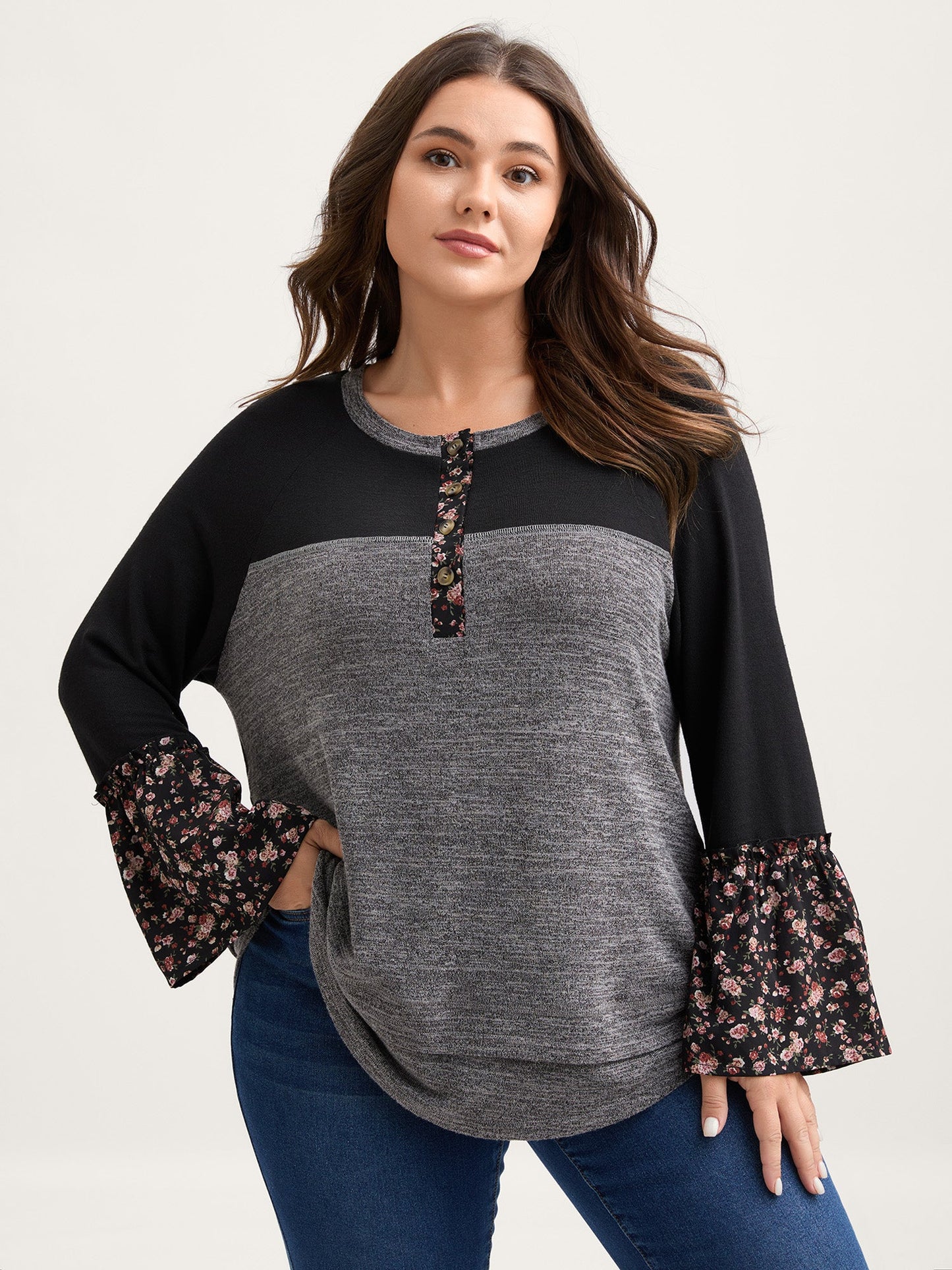 Floral Print Flared Sleeve Contrast Sweatshirt