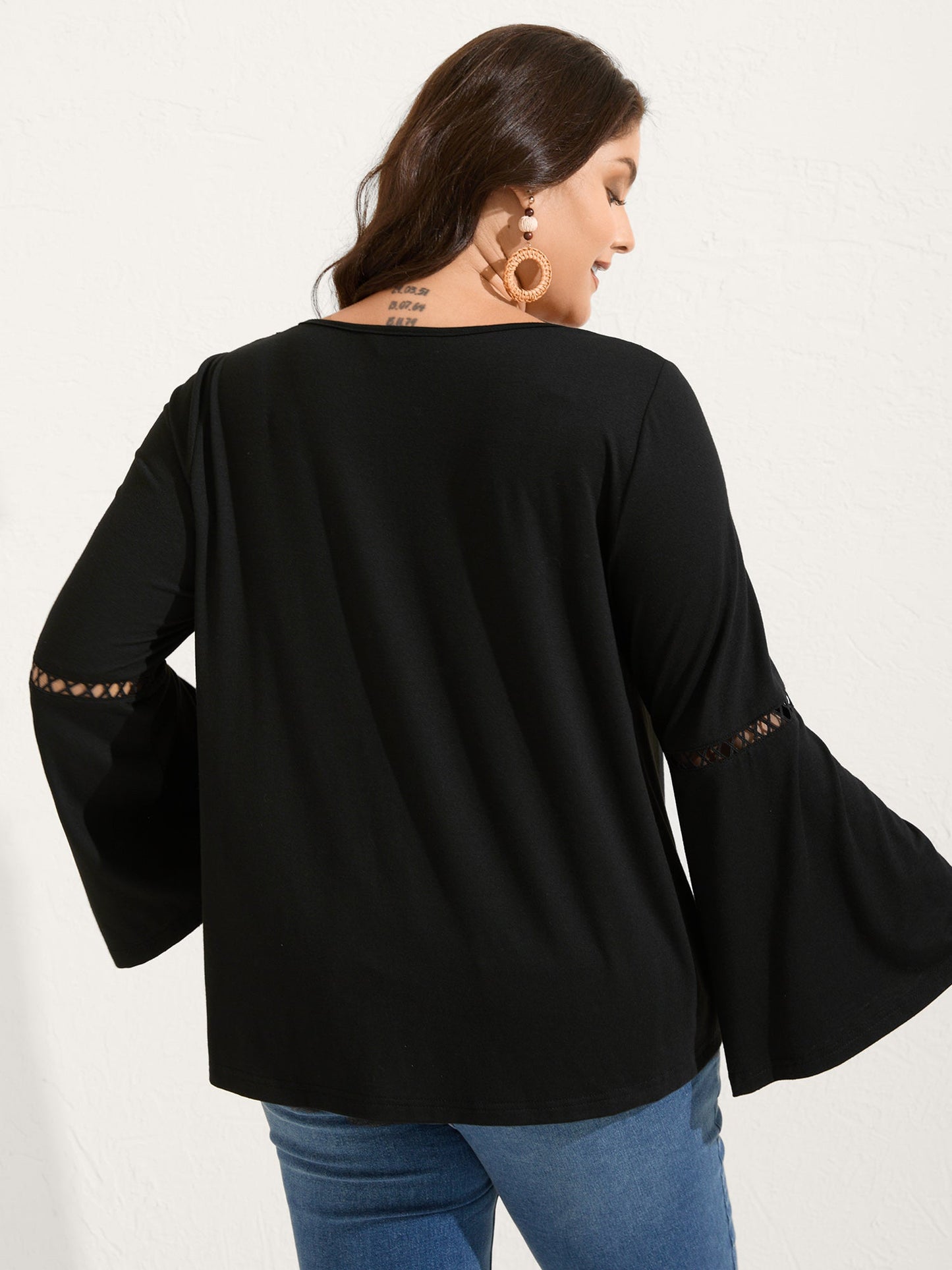 Floral Neck Embroidery Lace Trim Knit Top