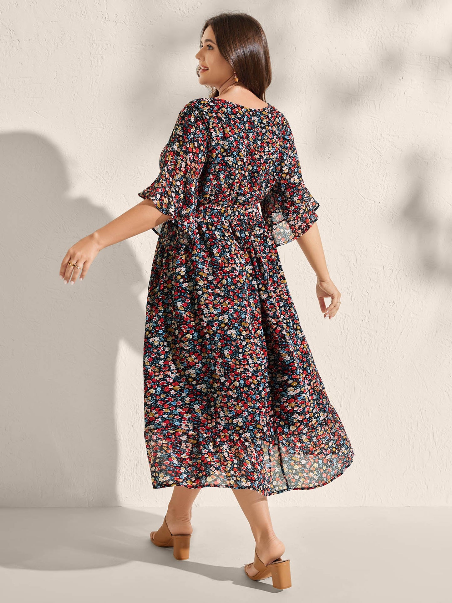 Floral Print Pockets Flared Sleeve Midi Dress