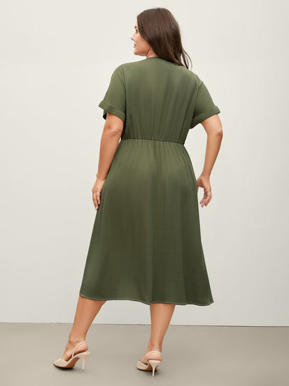 Monochrome Zipper Front Pockets Midi Dress