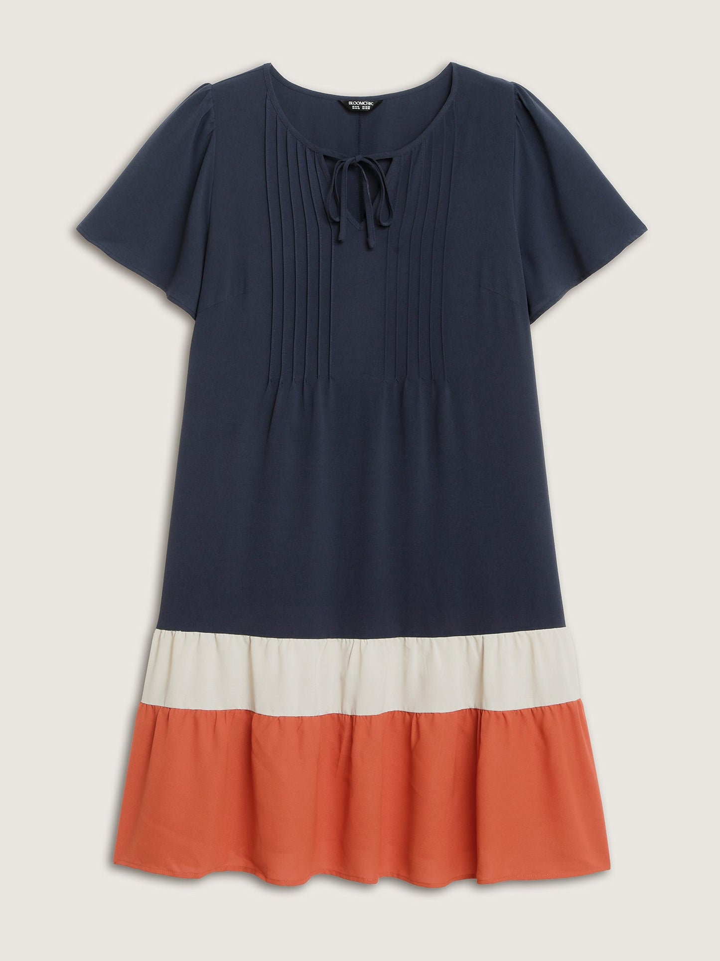 Color Contrast Plicated Detail Midi Dress