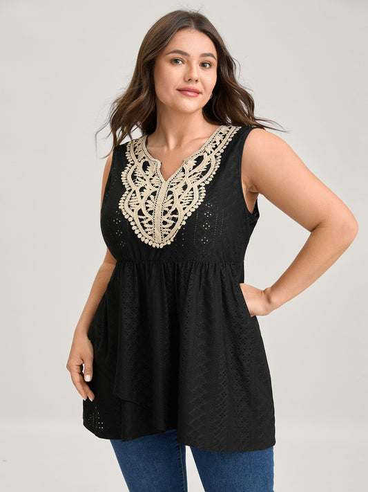 Textured Floral Lace Neck Long Tank Top