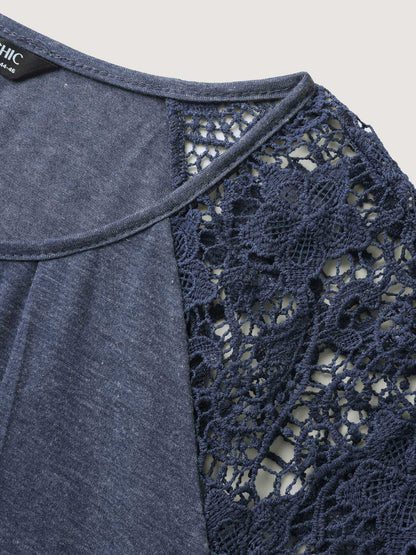 Bust-Comfort Lace Cut-Out Top