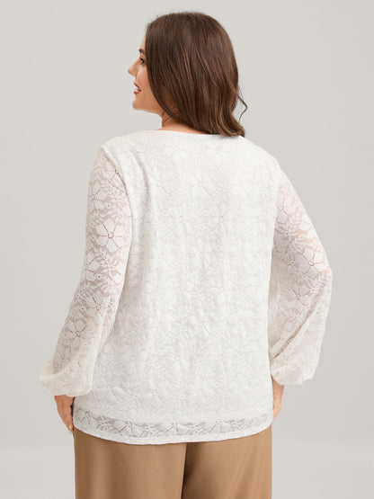 Stretchy Floral Lace V-Neck Blouse