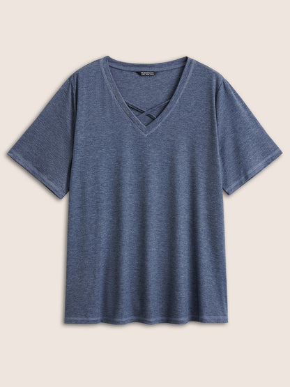 Solid Crisscross Neck Contrast Stitch T-shirt