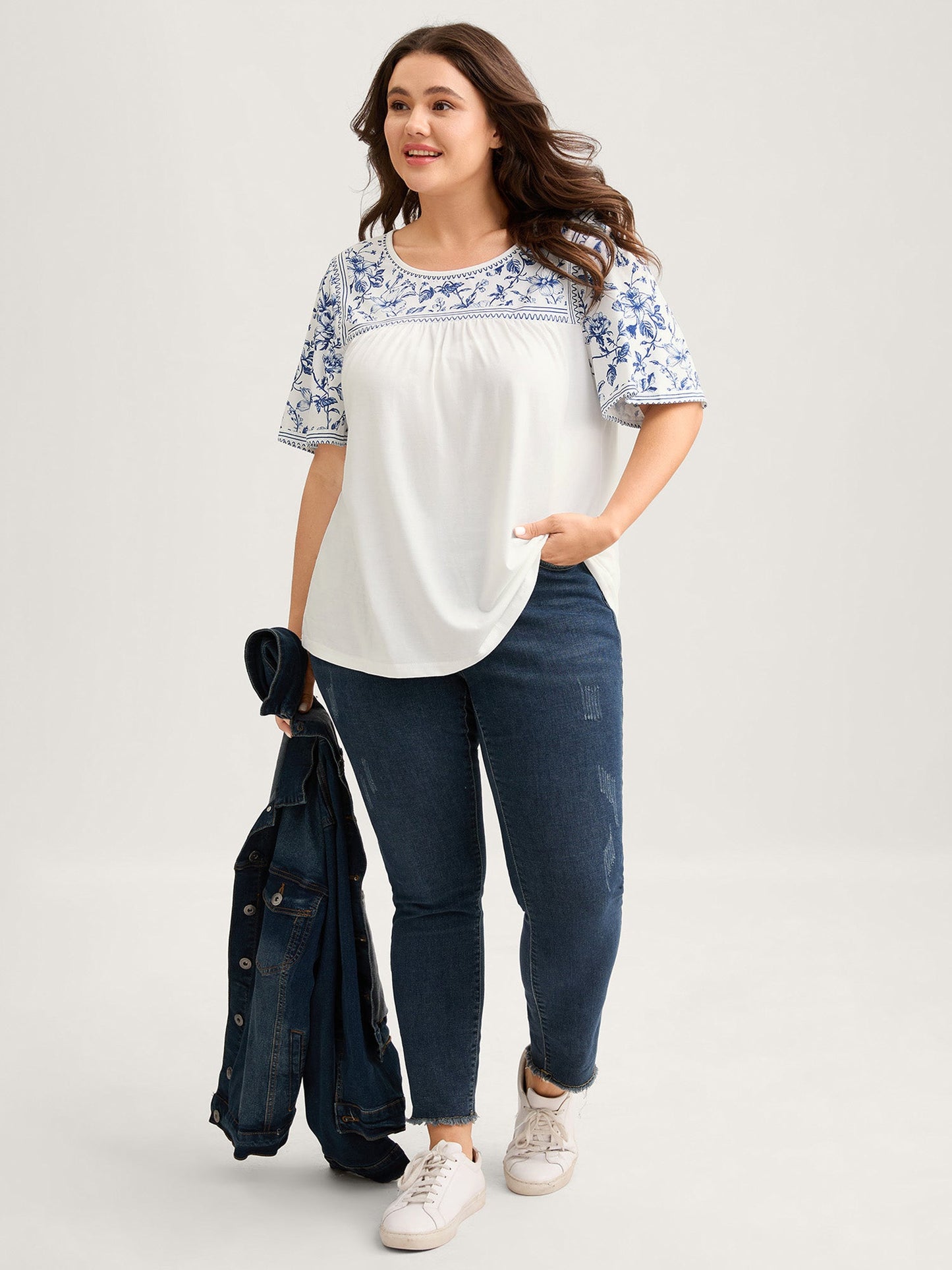 Floral Flowy Knit Solid T-Shirt
