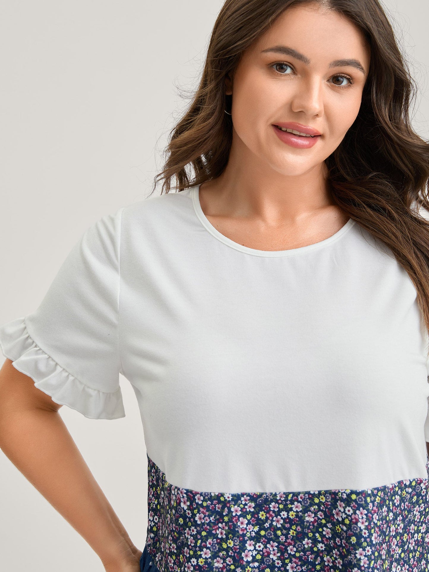 Color Contrast Floral Tiered Knit Top