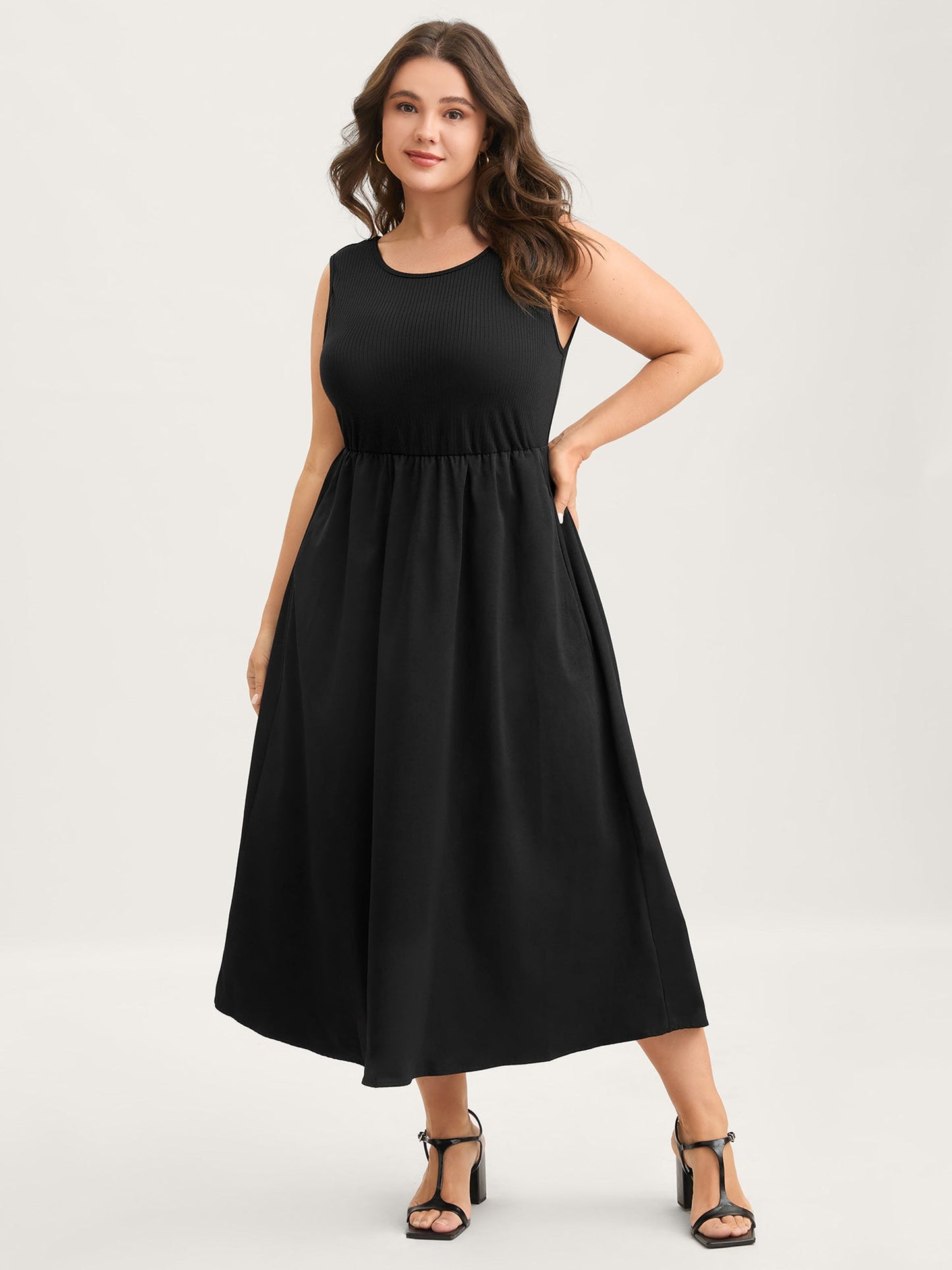 Backless Waist-Defining Tie Midi Dress