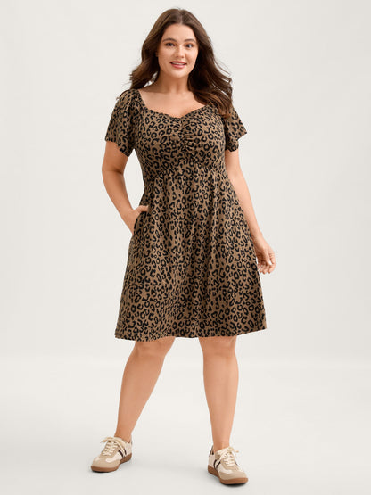 Leopard Print Sweetheart Knee-Length Dress