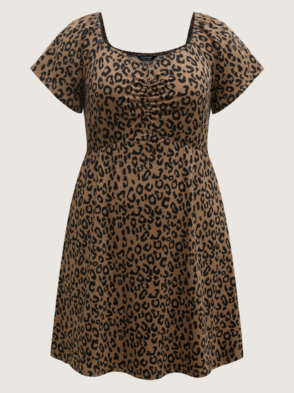 Leopard Print Sweetheart Knee-Length Dress