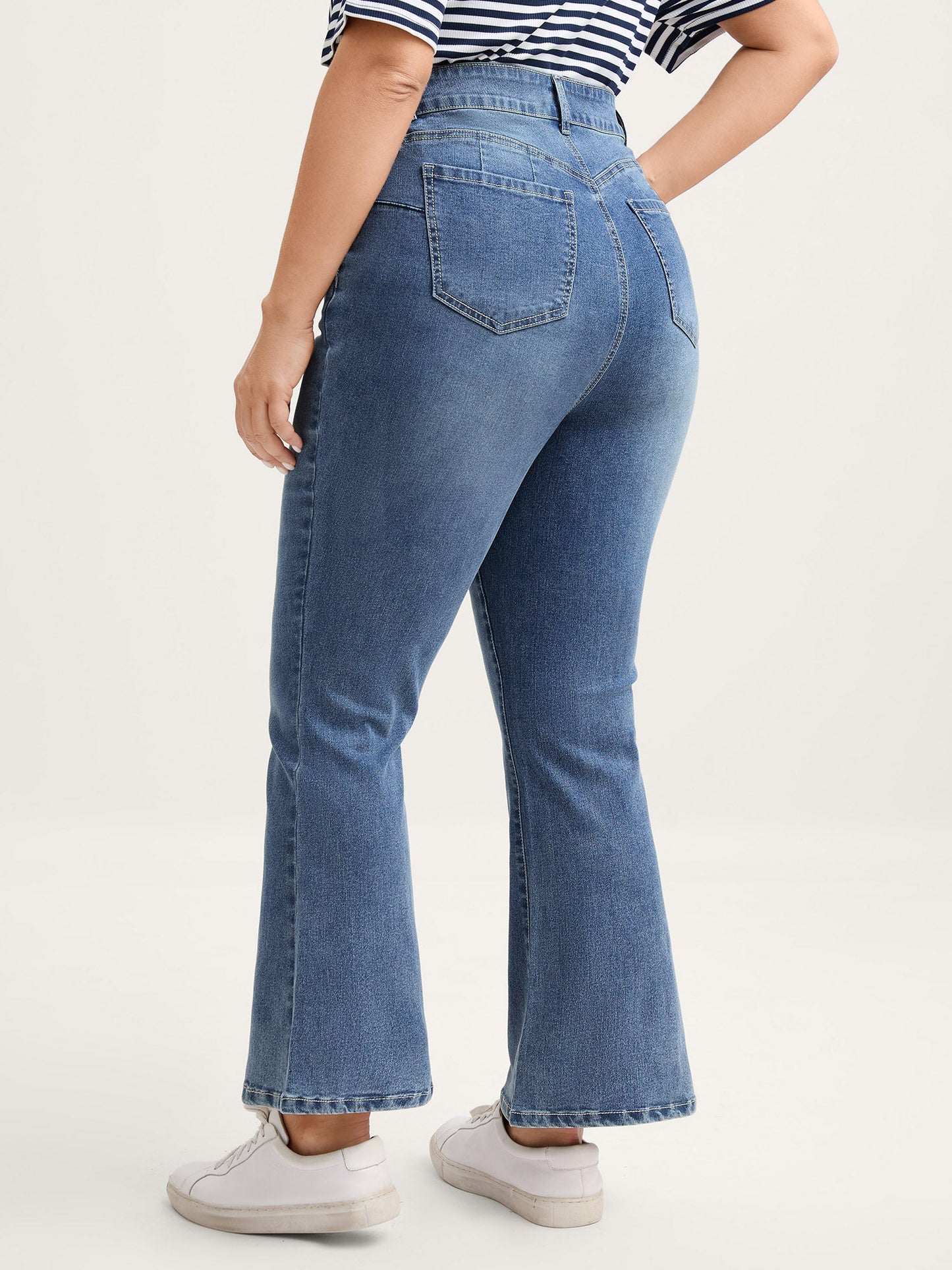 Vintage Straight-Leg Mid-Rise Jeans