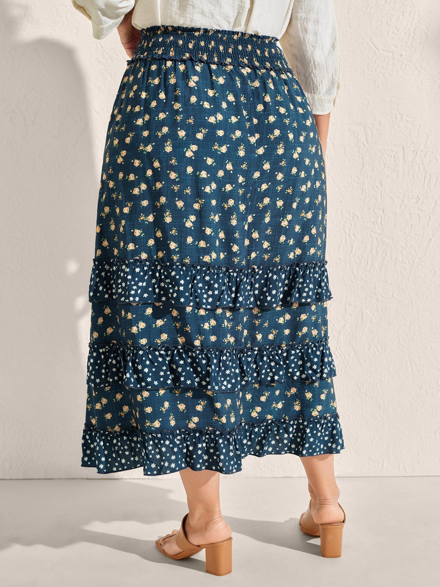 Floral Print Tiered Shirred Waist Midi Skirt