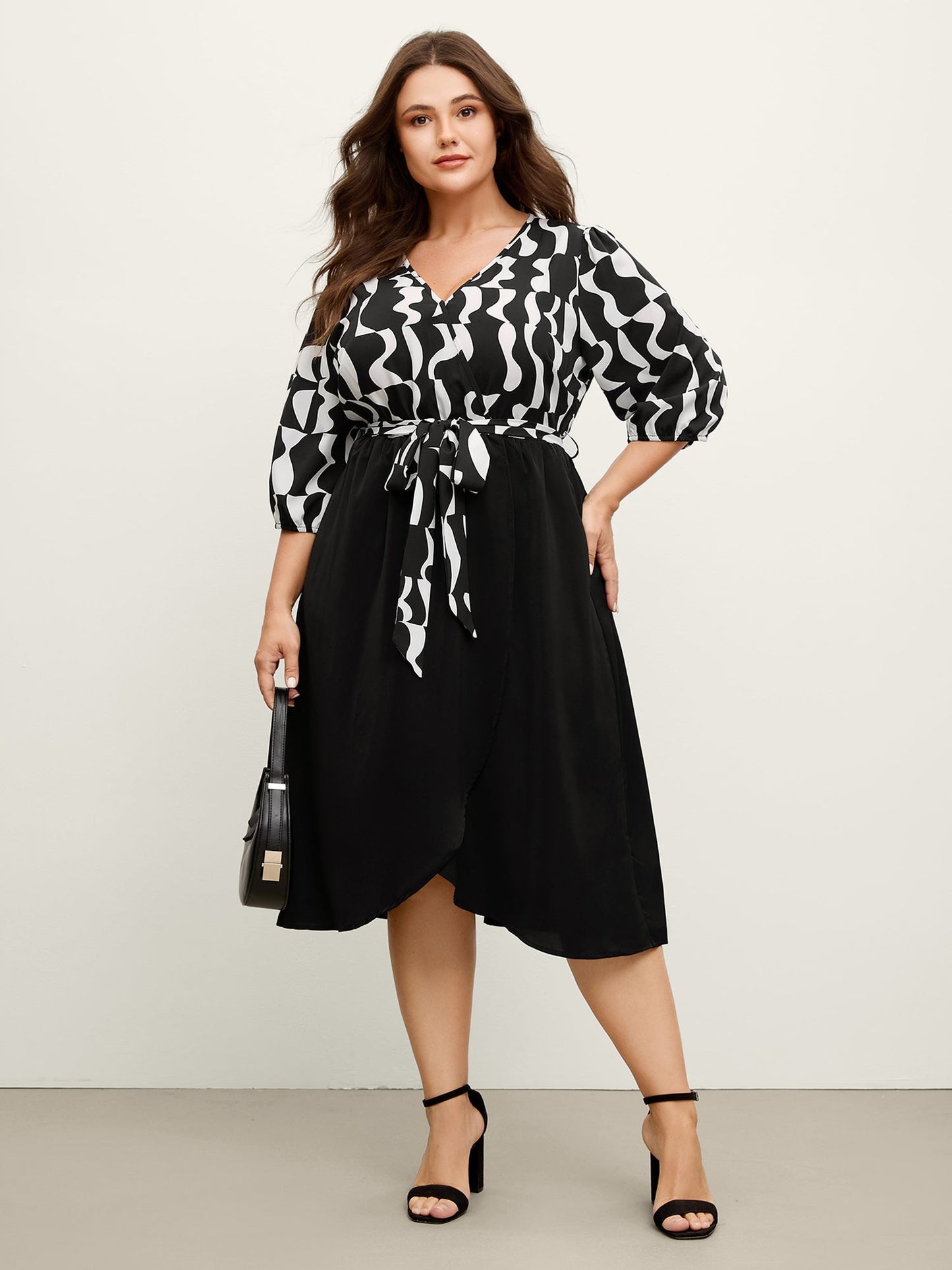 Retro Wavy Print Stretchy Waist Midi Dress