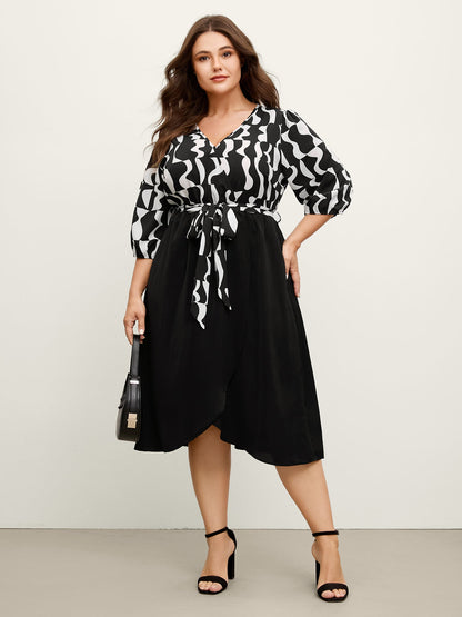 Retro Wavy Print Stretchy Waist Midi Dress