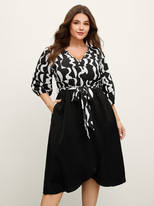 Retro Wavy Print Stretchy Waist Midi Dress