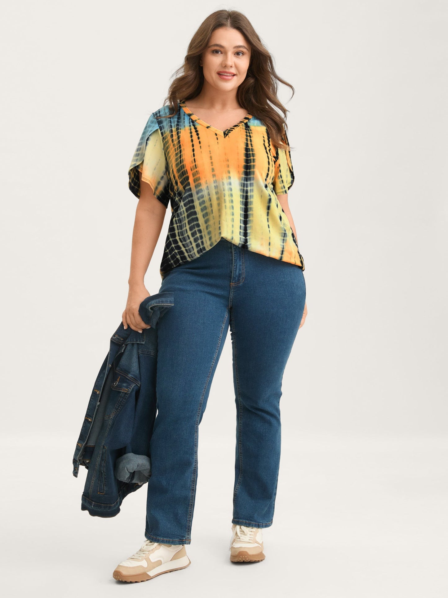 Tie-Dye Petal Sleeve V-Neck T-Shirt