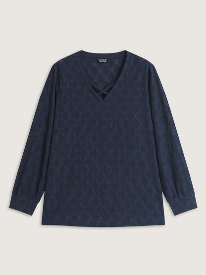 Stretchy Cross-Tie Textured T-Shirt