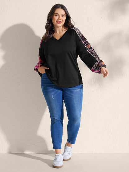 Floral Patchwork Sleeve Solid Sweatshirt