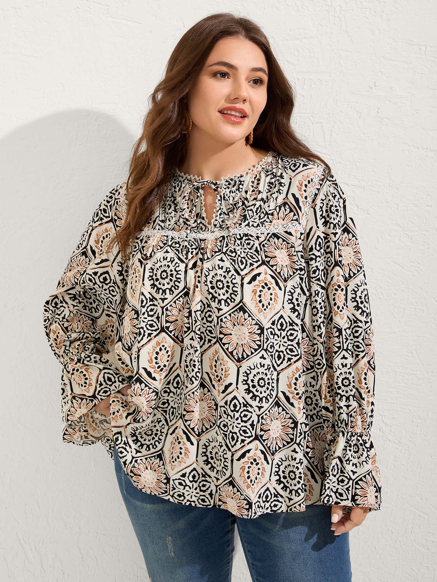Ornate Print Toothpick Pleats Blouse