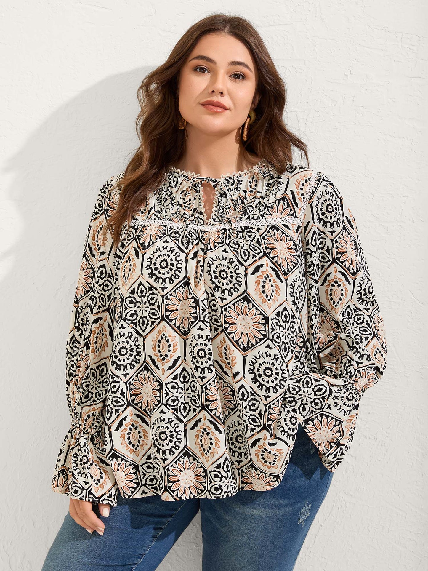 Ornate Print Toothpick Pleats Blouse