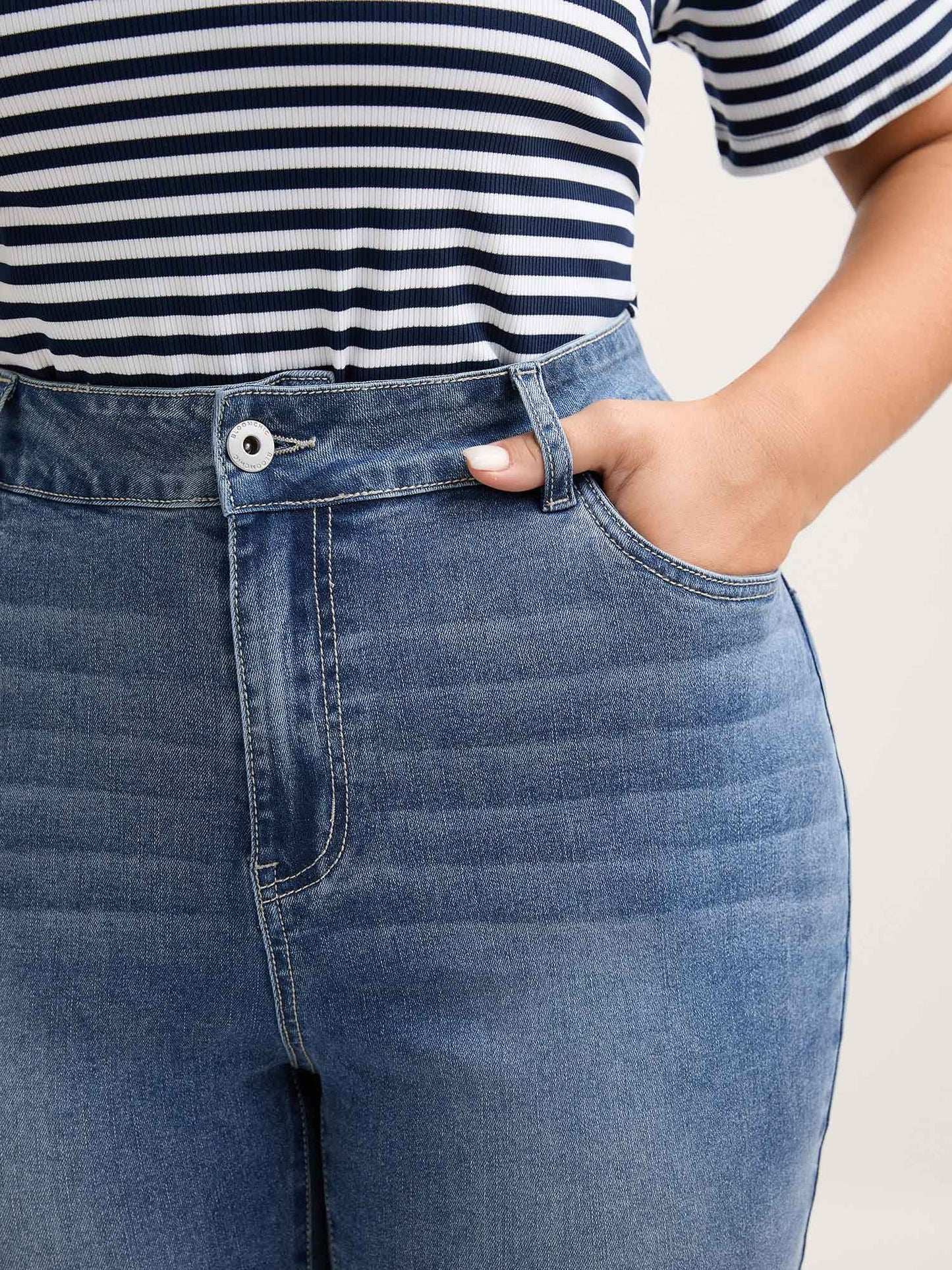 Vintage Straight-Leg Mid-Rise Jeans