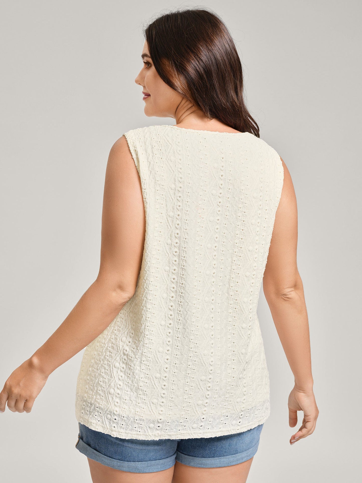 Textured Pleated Front Button Tank Top