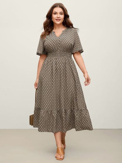 Geometric Print Waist-Cinched Tiered Midi Dress
