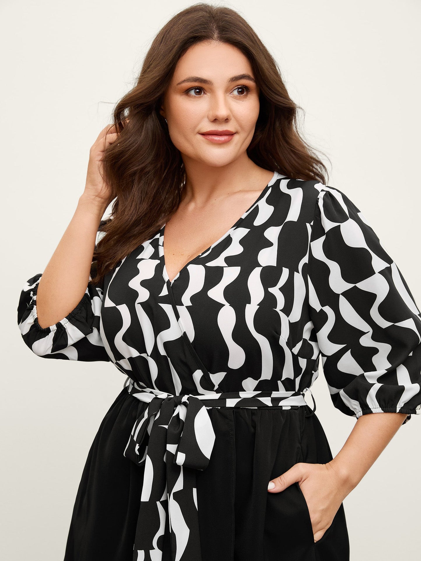 Retro Wavy Print Stretchy Waist Midi Dress
