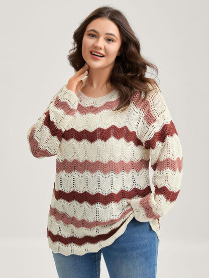 Wavy Textured Stripes Cut-Out Lightweight Pullover