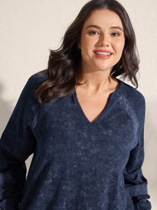 Snow Wash Effect Lace Trim Sweatshirt