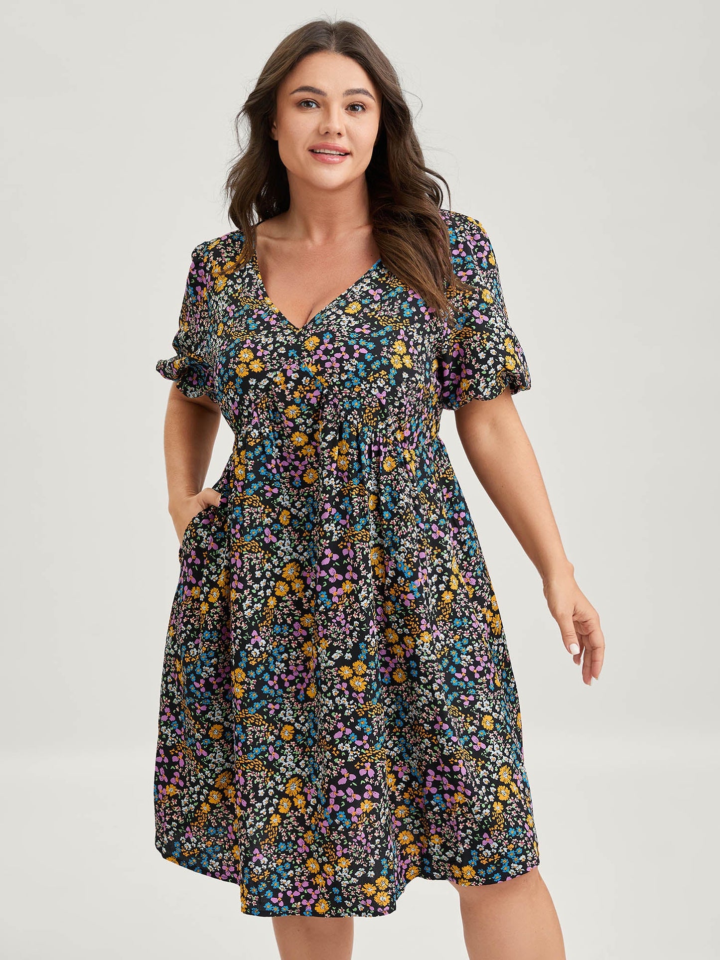 Floral Print Deep V-Neck Midi Dress