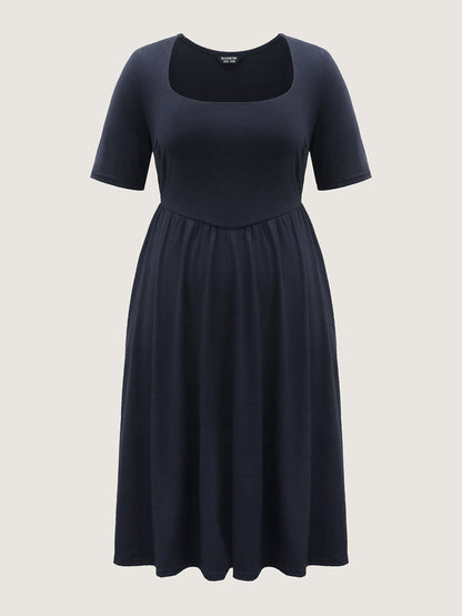 Scoop Neck Stretch Solid Pockets Midi Dress