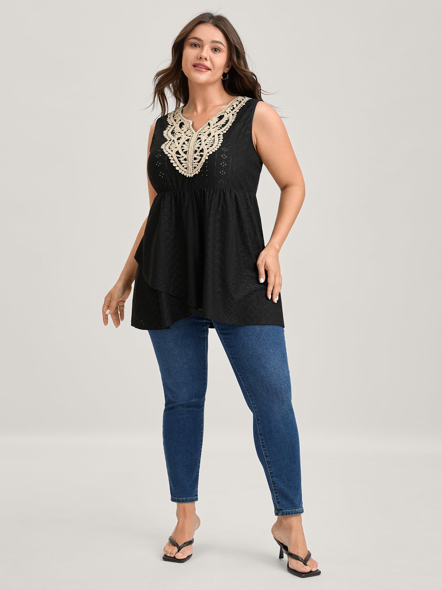 Textured Floral Lace Neck Long Tank Top