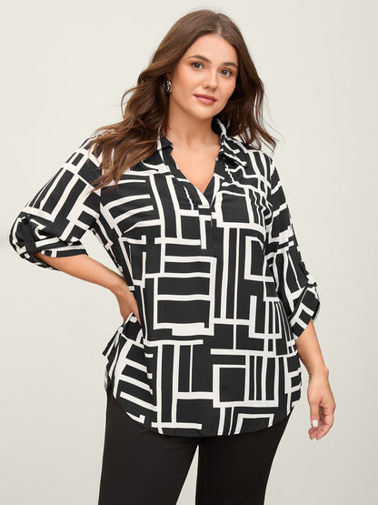 Geometric Lines Tab Sleeve Blouse