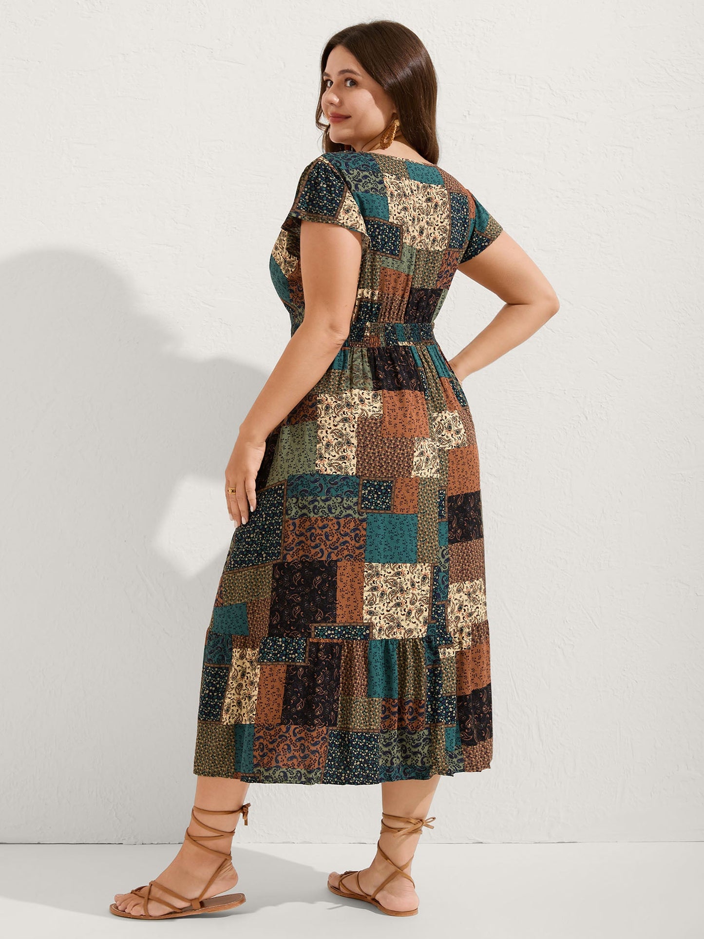 Boho Collage Print Shirred V-Neck Midi Dress