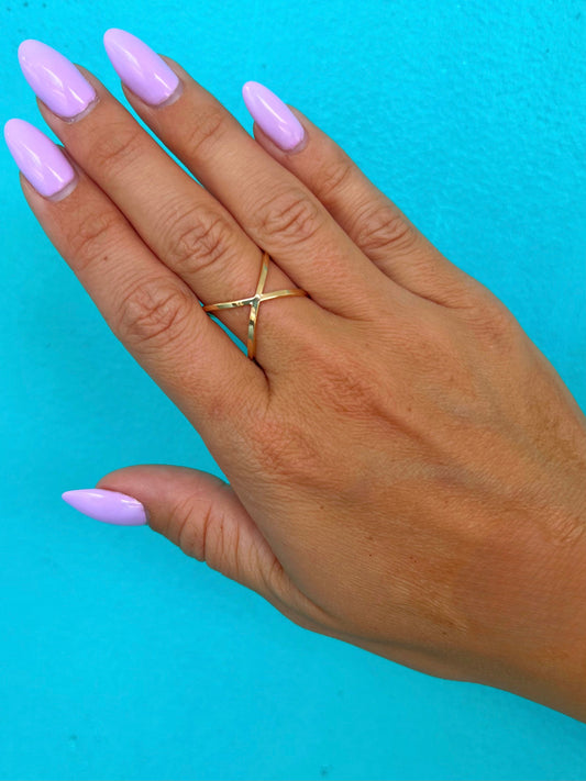 Crossover Ring